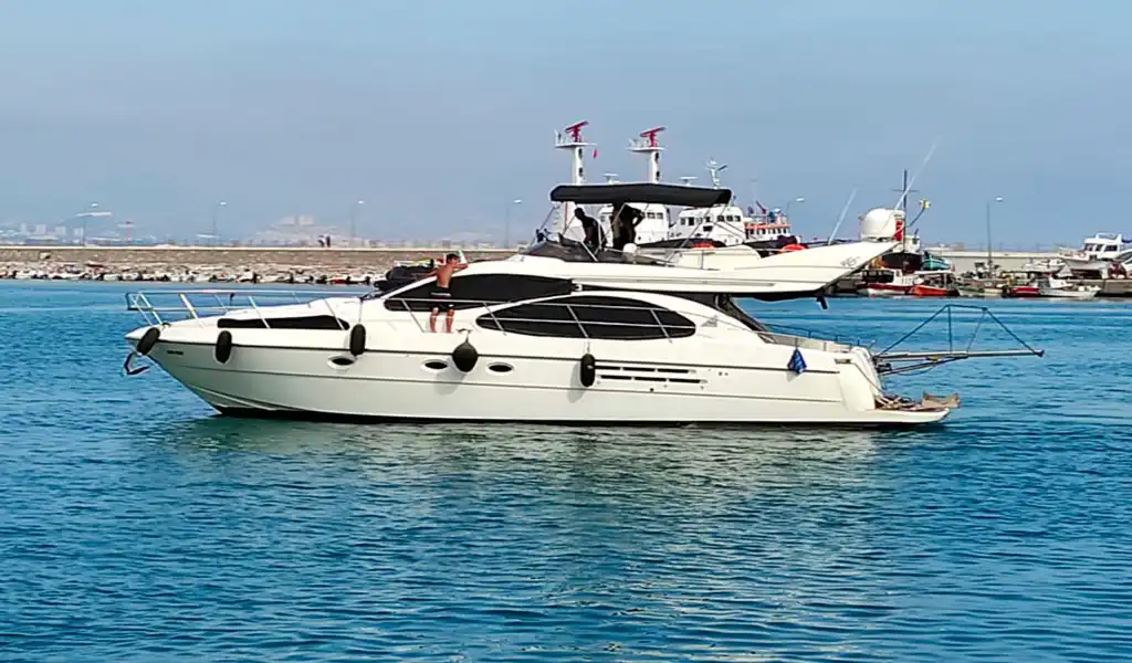 YACHT MİR FIRAT